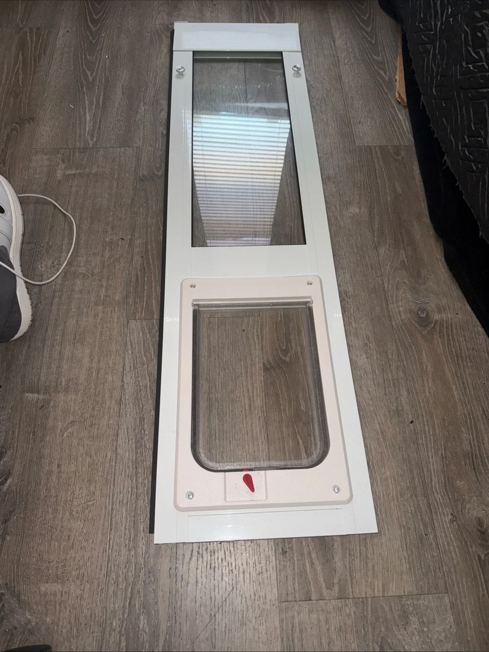 White/Pink Pet Door with Clear Flap - Secure Dog/Cat Entry